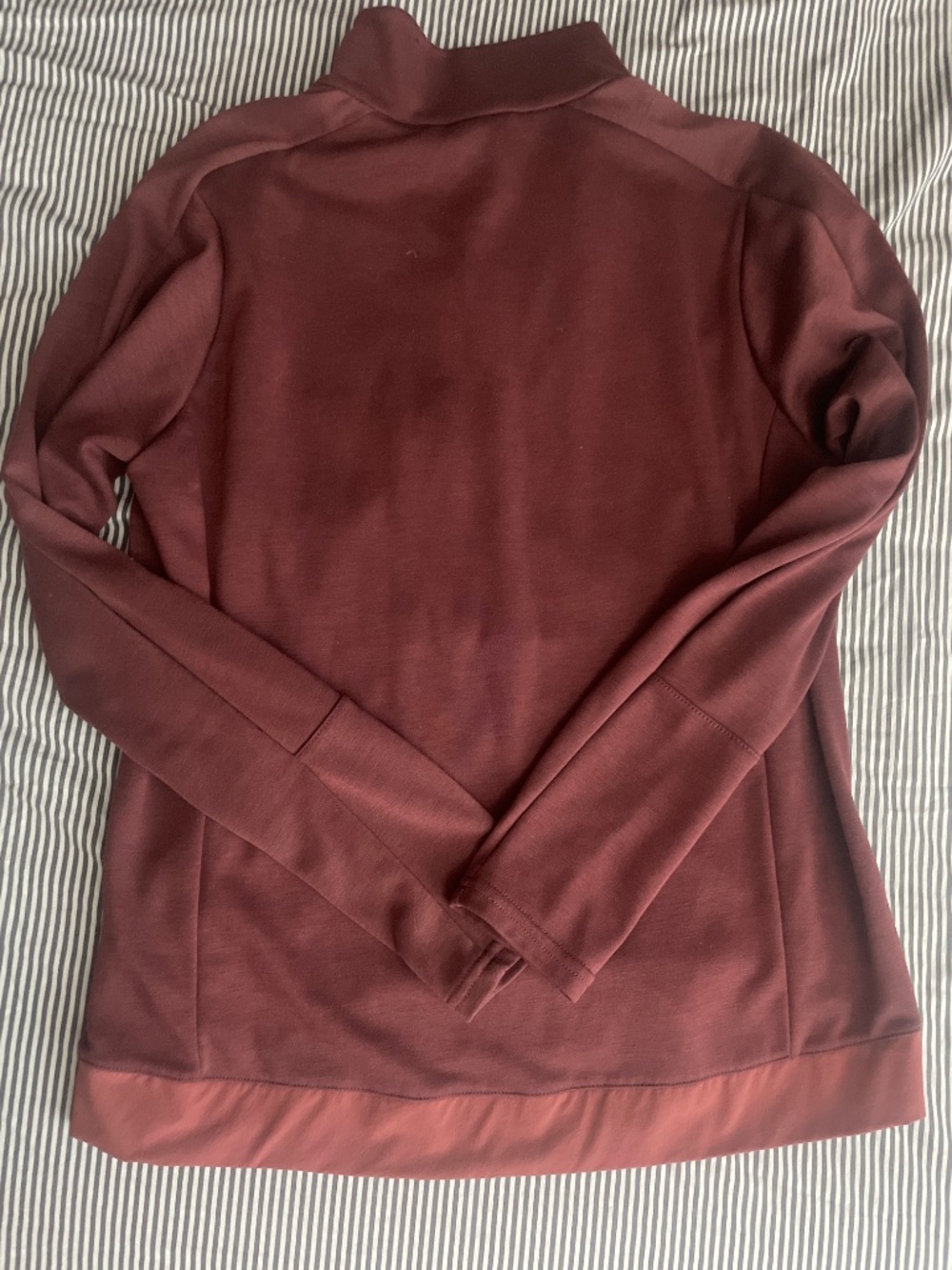 Mountain hardwear shirt - Picture 5 of 5